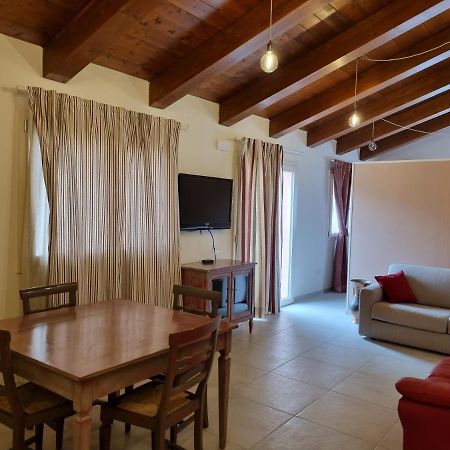 B&B Ceresa - Country House Лорето Экстерьер фото